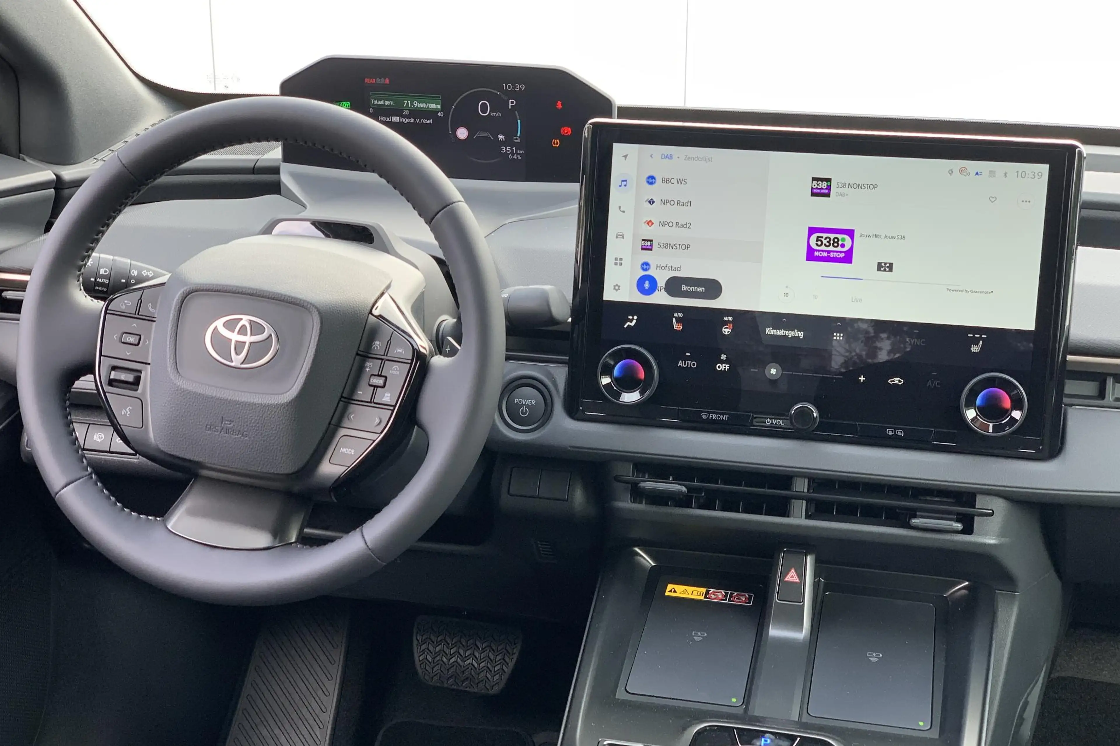 Toyota bZ4X Dynamic 73 kWh / Uit Voorraad leverbaar! / Nu met — photo 10