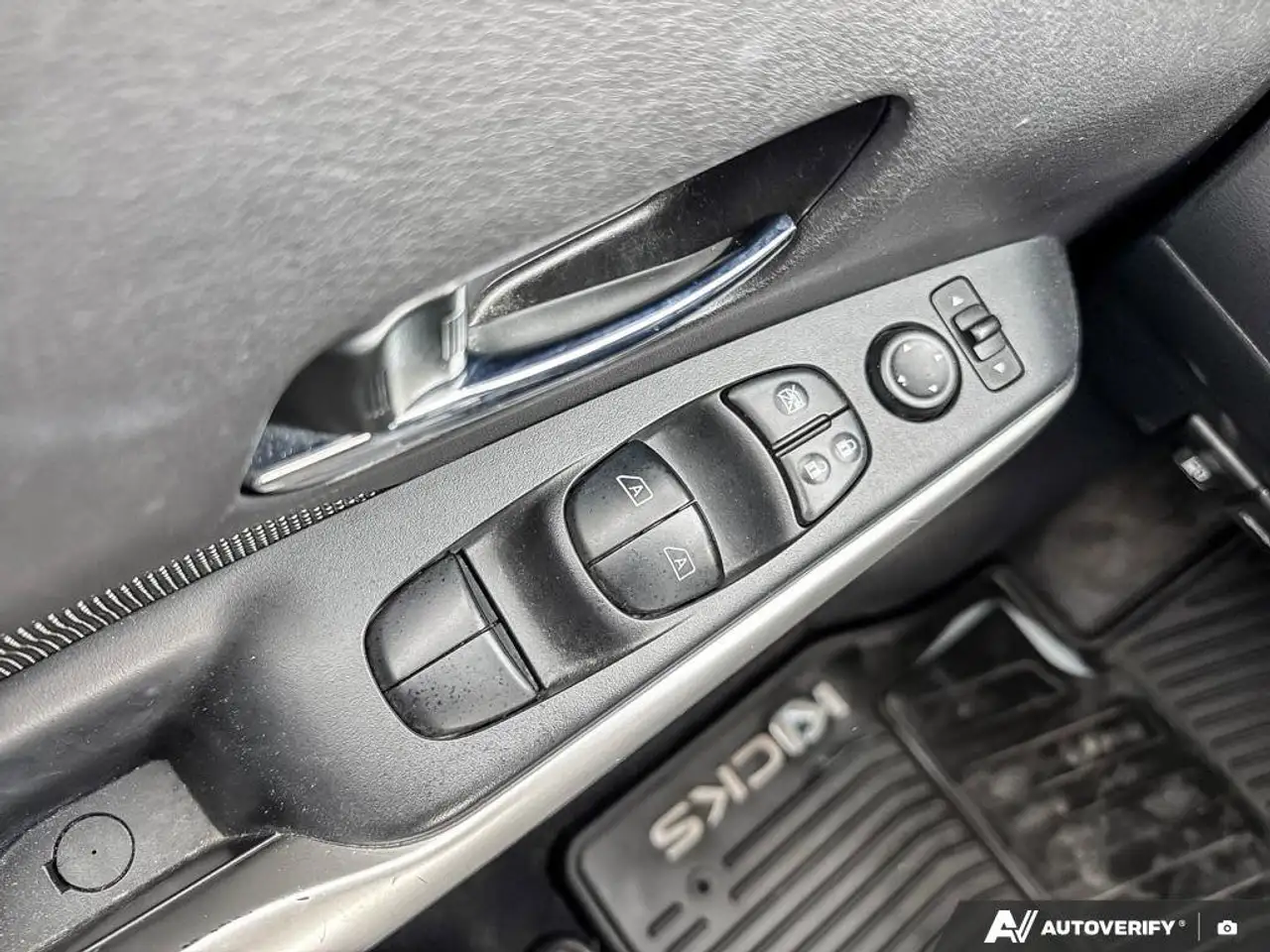 Nissan Kicks снимка Nissan Kicks