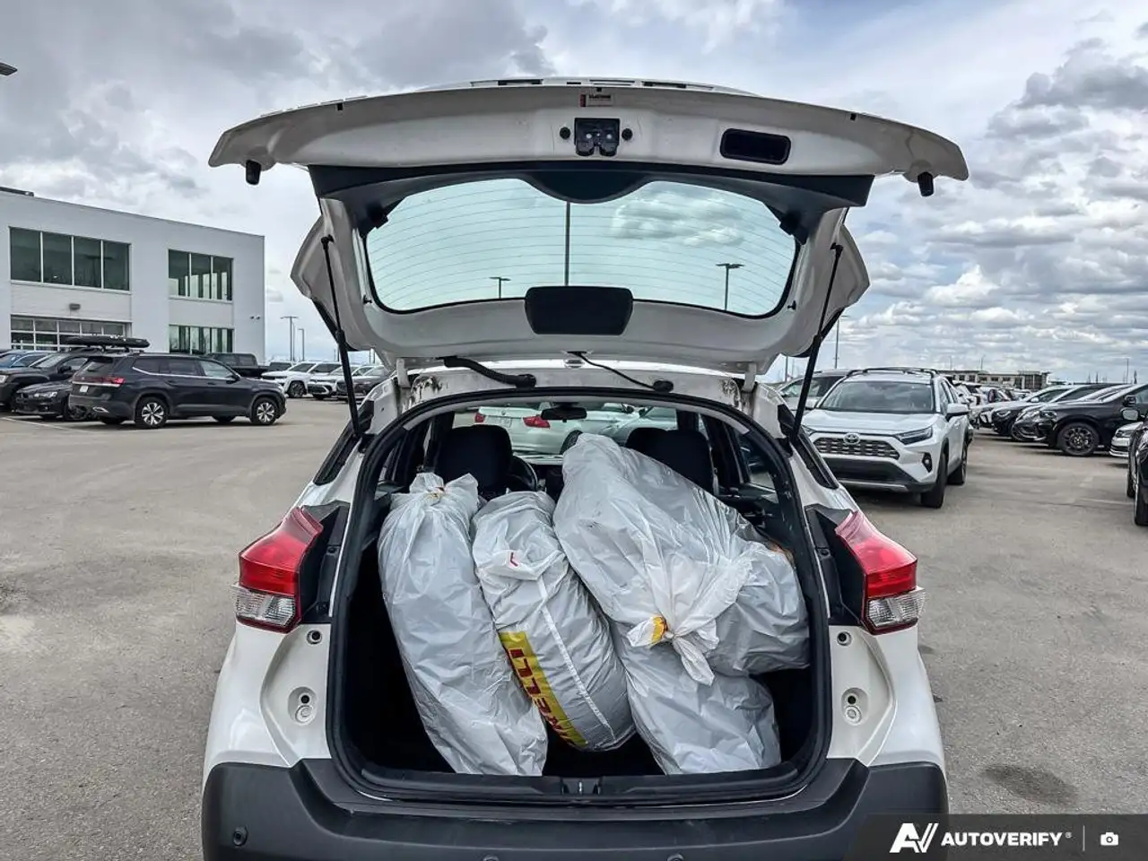 Nissan Kicks снимка Nissan Kicks