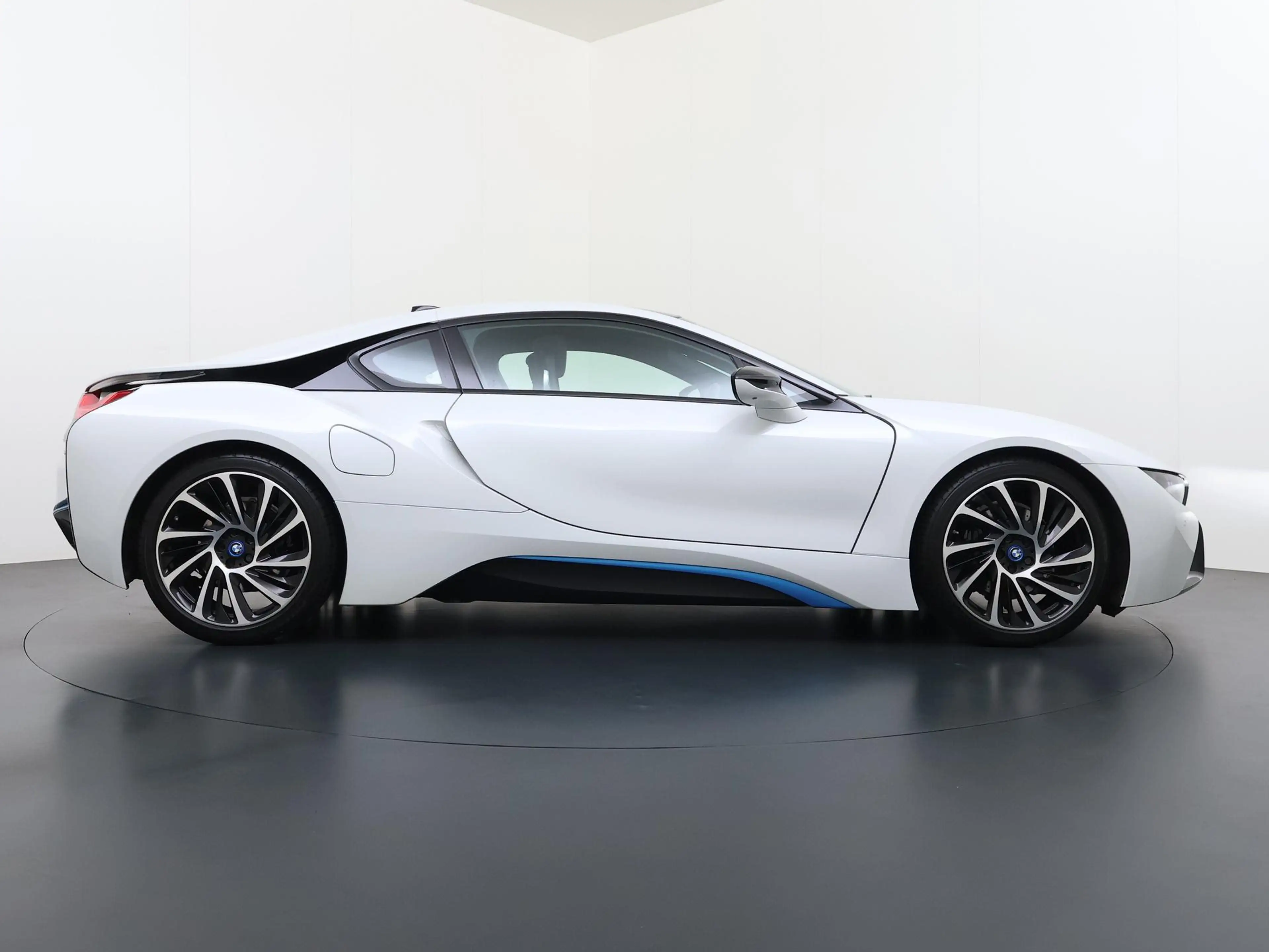 BMW i8 1.5 PROGRESSIVE PACK| HARMAN KARDON| HEAD UP DISPL — photo 9