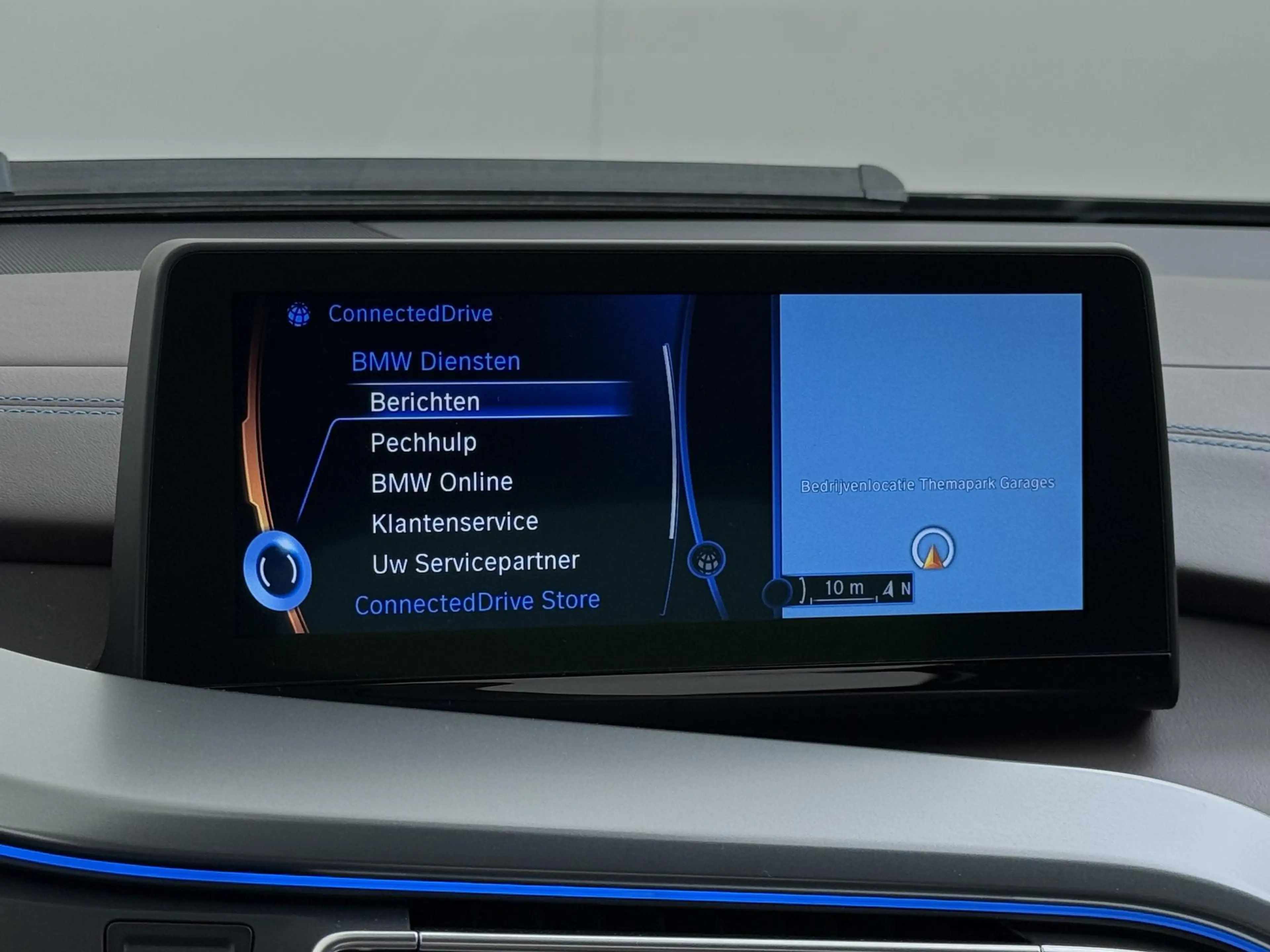BMW i8 1.5 PROGRESSIVE PACK| HARMAN KARDON| HEAD UP DISPL — photo 34