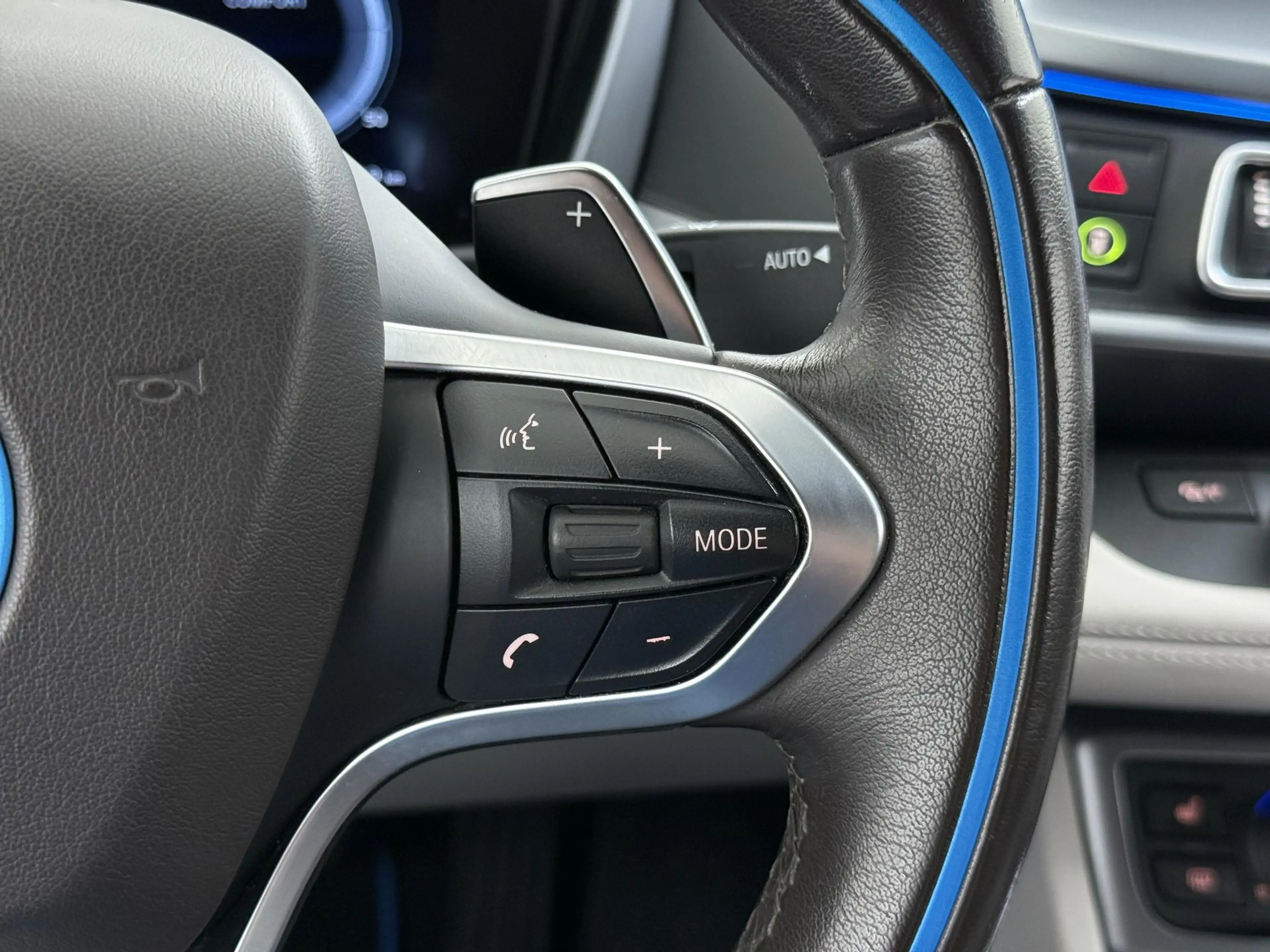 BMW i8 1.5 PROGRESSIVE PACK| HARMAN KARDON| HEAD UP DISPL — photo 25