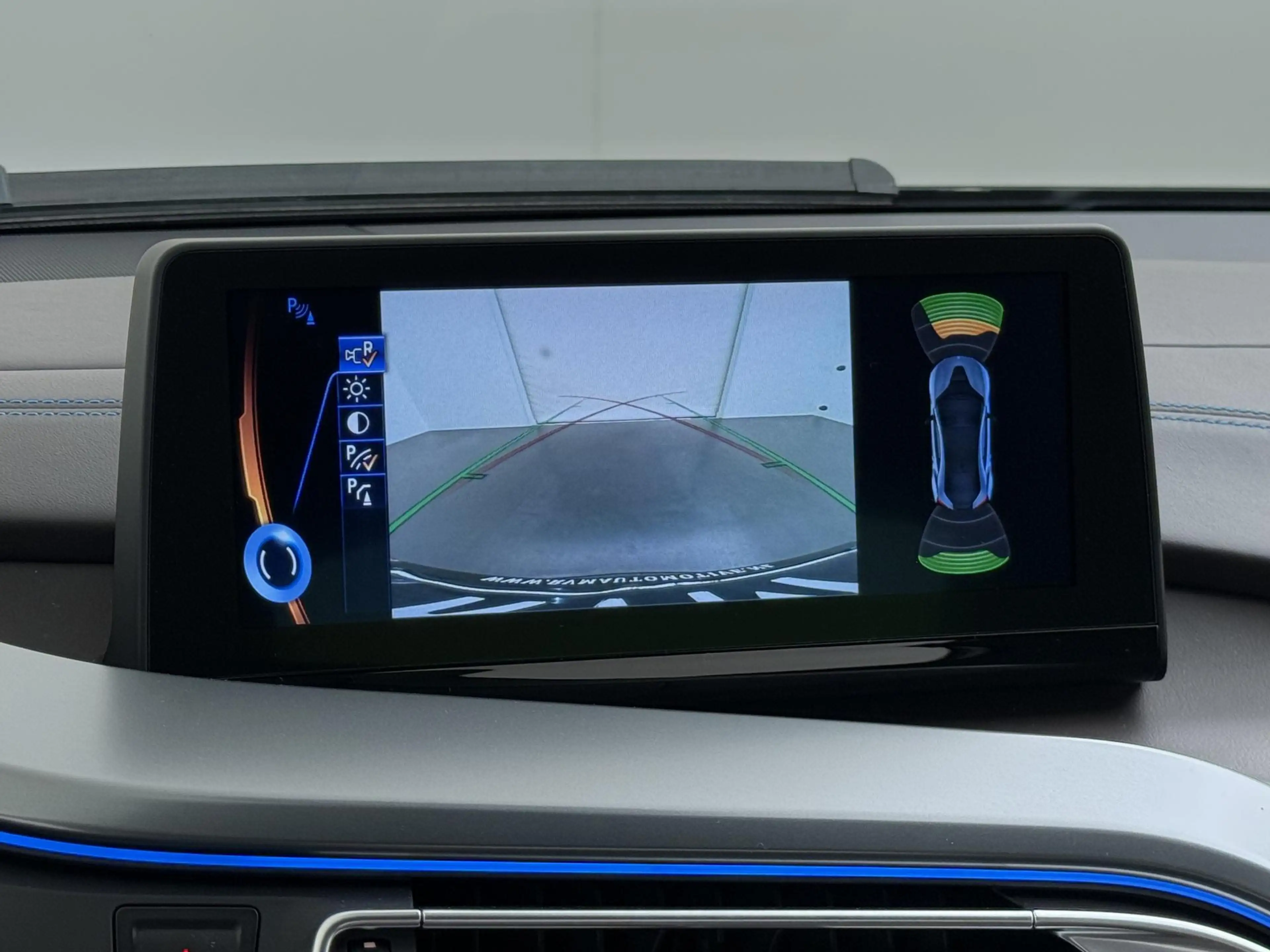 BMW i8 1.5 PROGRESSIVE PACK| HARMAN KARDON| HEAD UP DISPL — photo 37