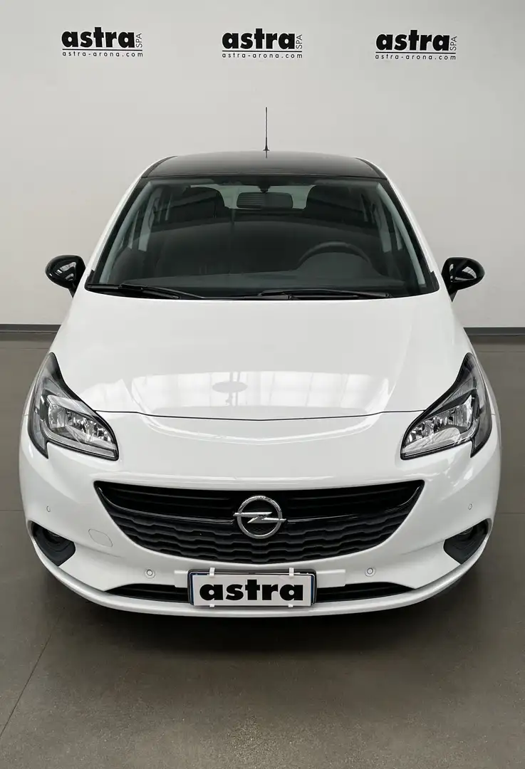 Opel Corsa 1.4 90CV GPL Tech 5 porte Black Edition Nero - 2