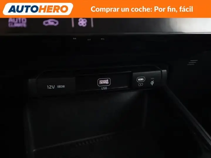 Kia Niro e-Niro Drive 2022, foto 28