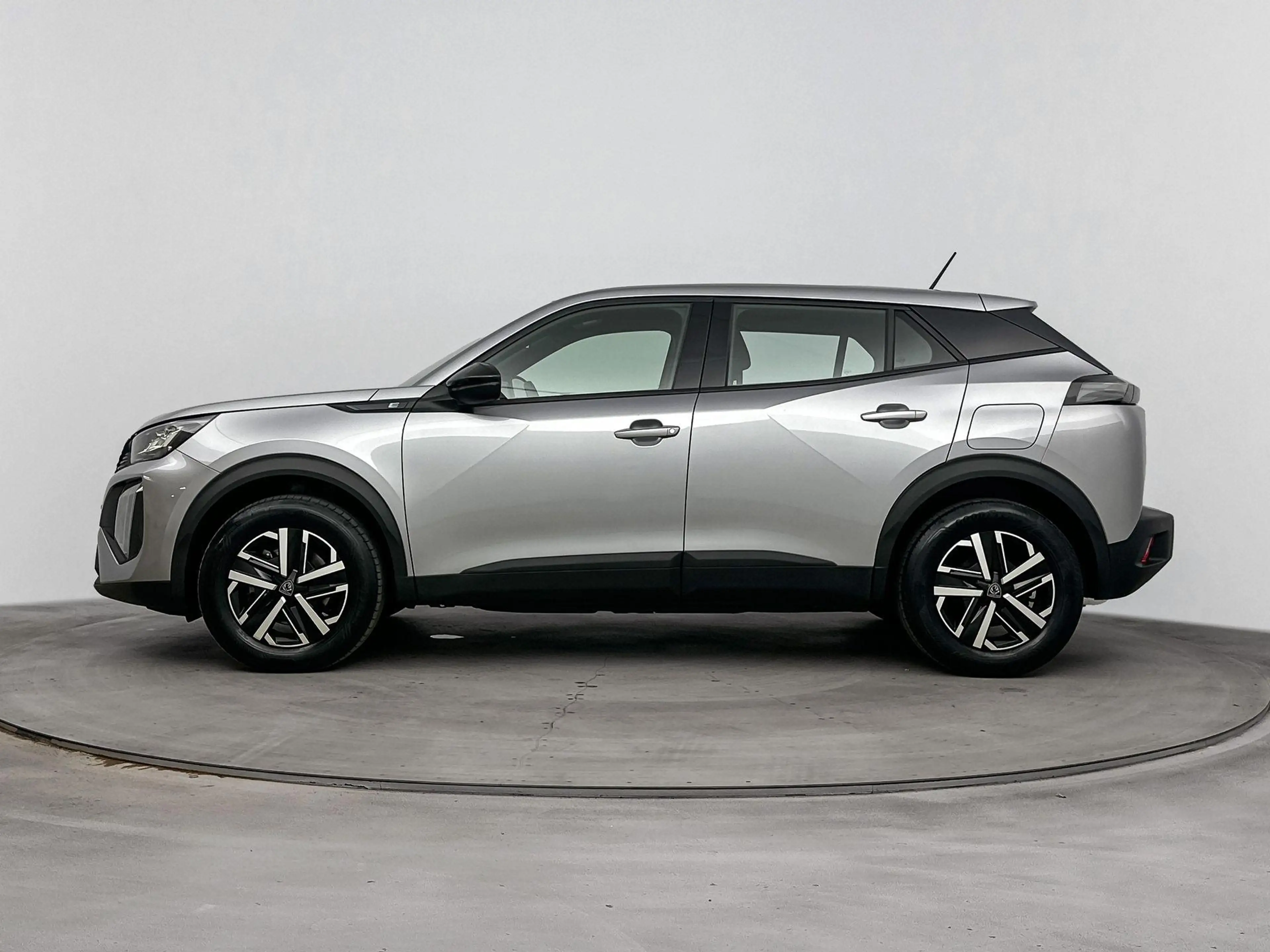 Peugeot e-2008 EV Active 50 kWh | 1ste eigenaar | Apple CarPlay | — photo 2