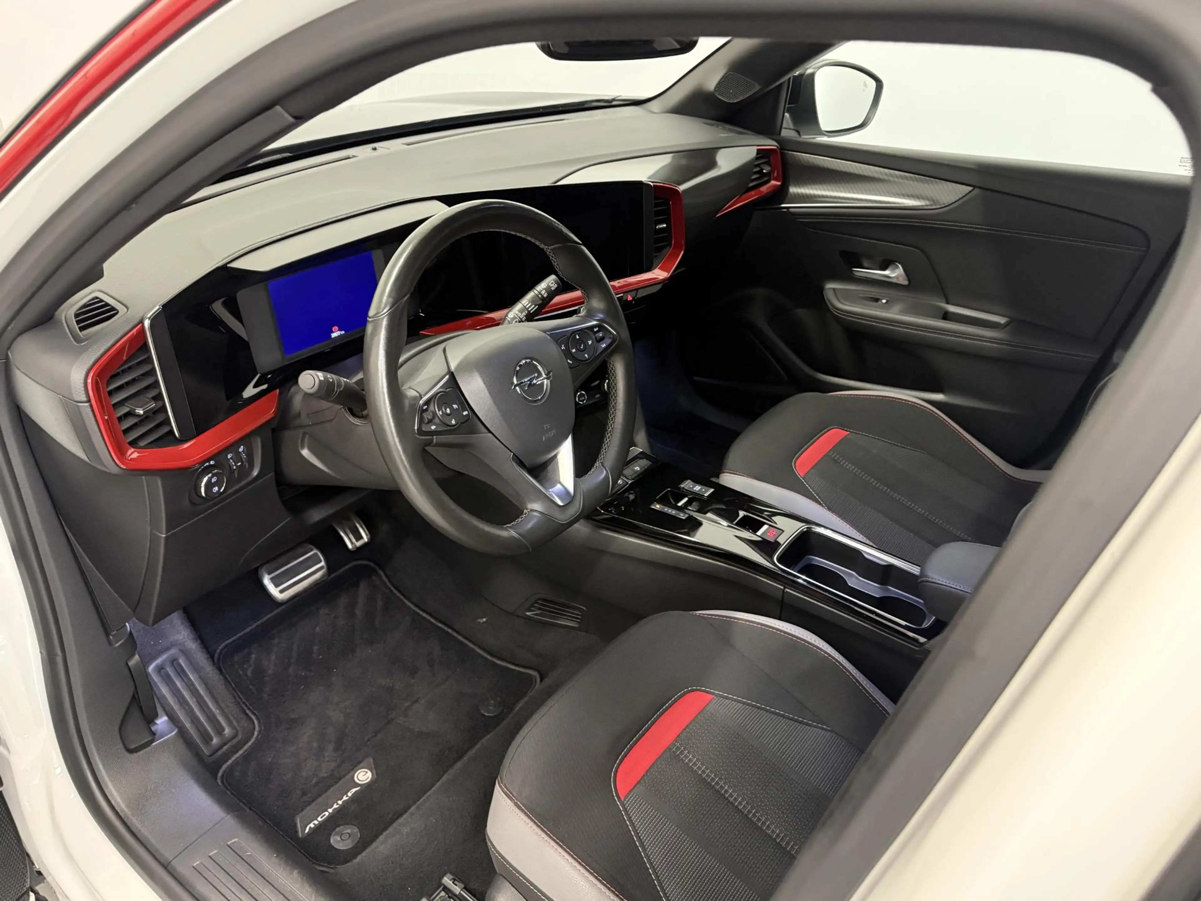 Opel Mokka-E Electric Ultimate 50 kWh SoH 100% / Carplay / Came — photo 4