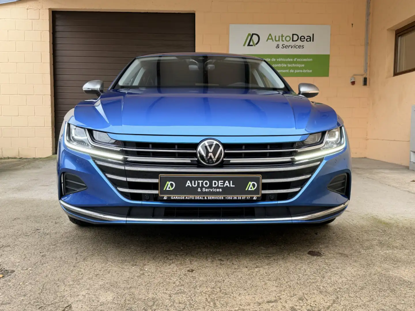 Volkswagen Arteon Elegance 2.0 tdi DSG7 150cv Bleu - 2