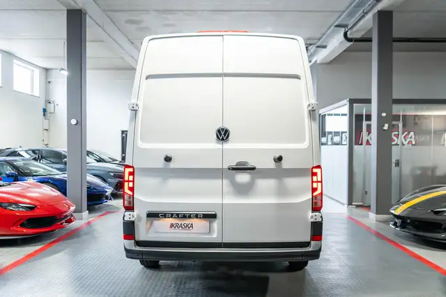 Volkswagen Crafter view 9
