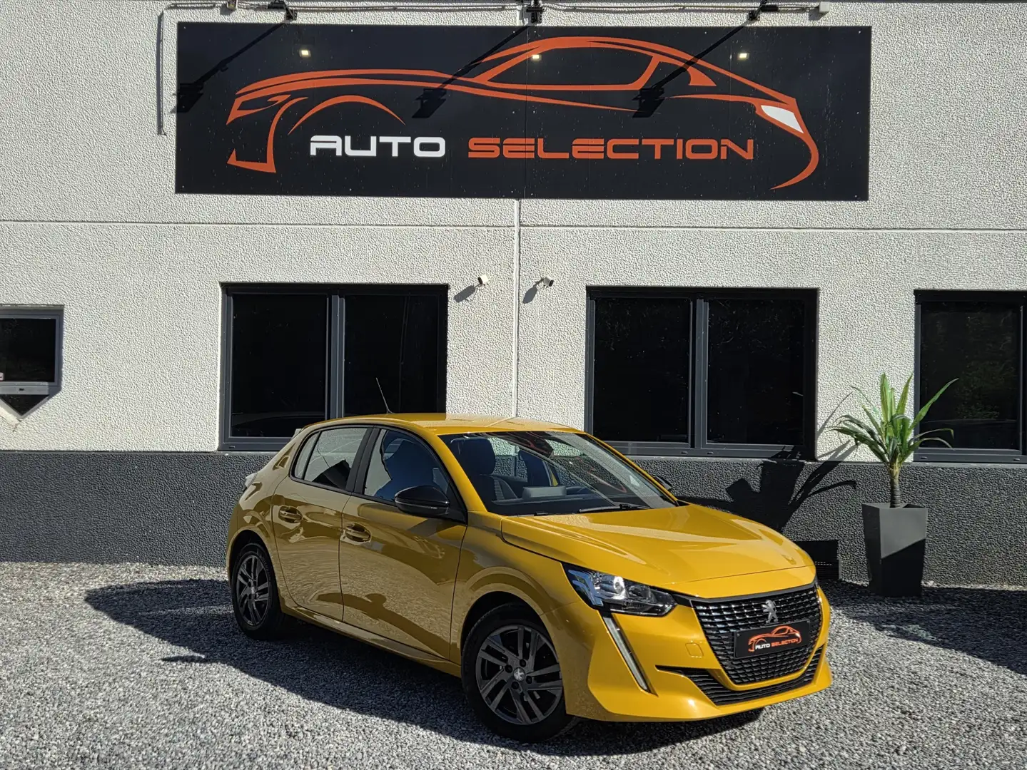 Peugeot 208 208 1.5 BlueHDi - 1er prop. - Garantie - ETAT NEUF Jaune - 2