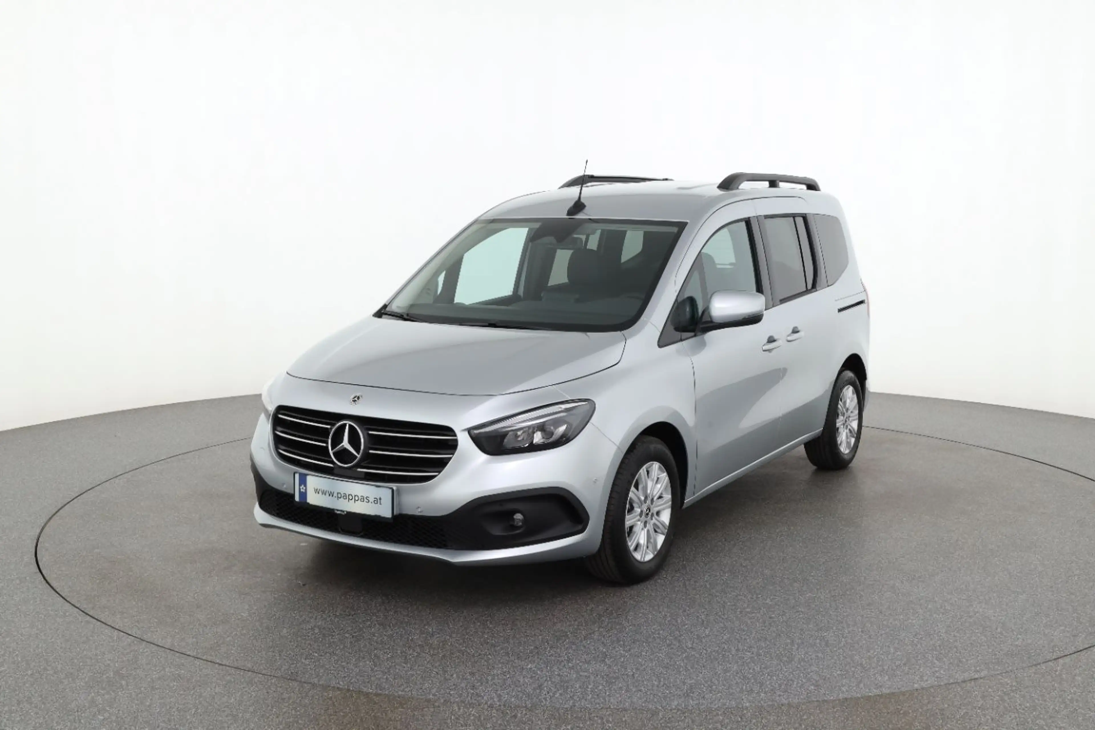 Mercedes-Benz T-Class T 180 d PROGRESSIVE Standard LED PTS AHK Navi — photo 2