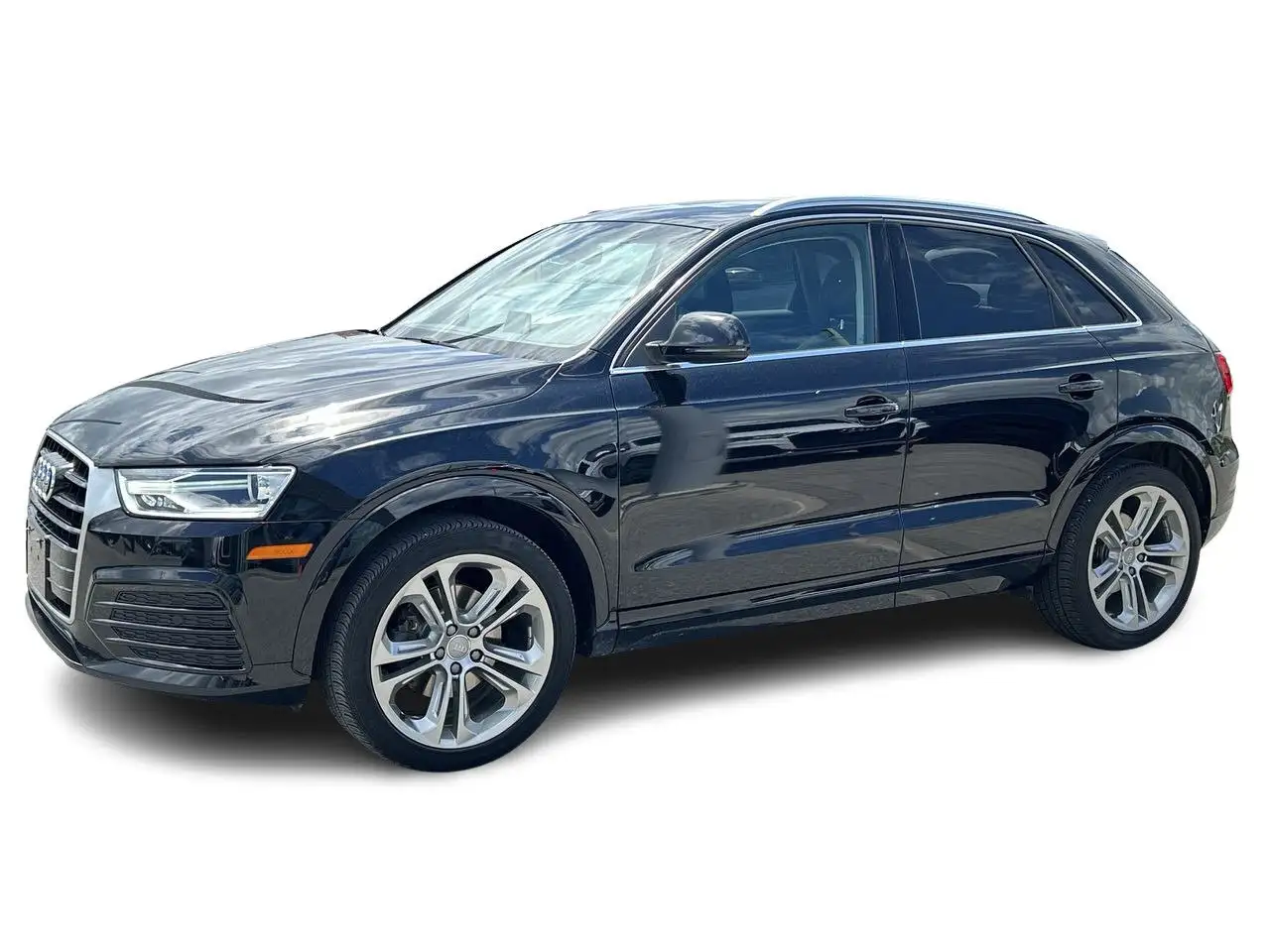 Audi Q3 photo Audi Q3