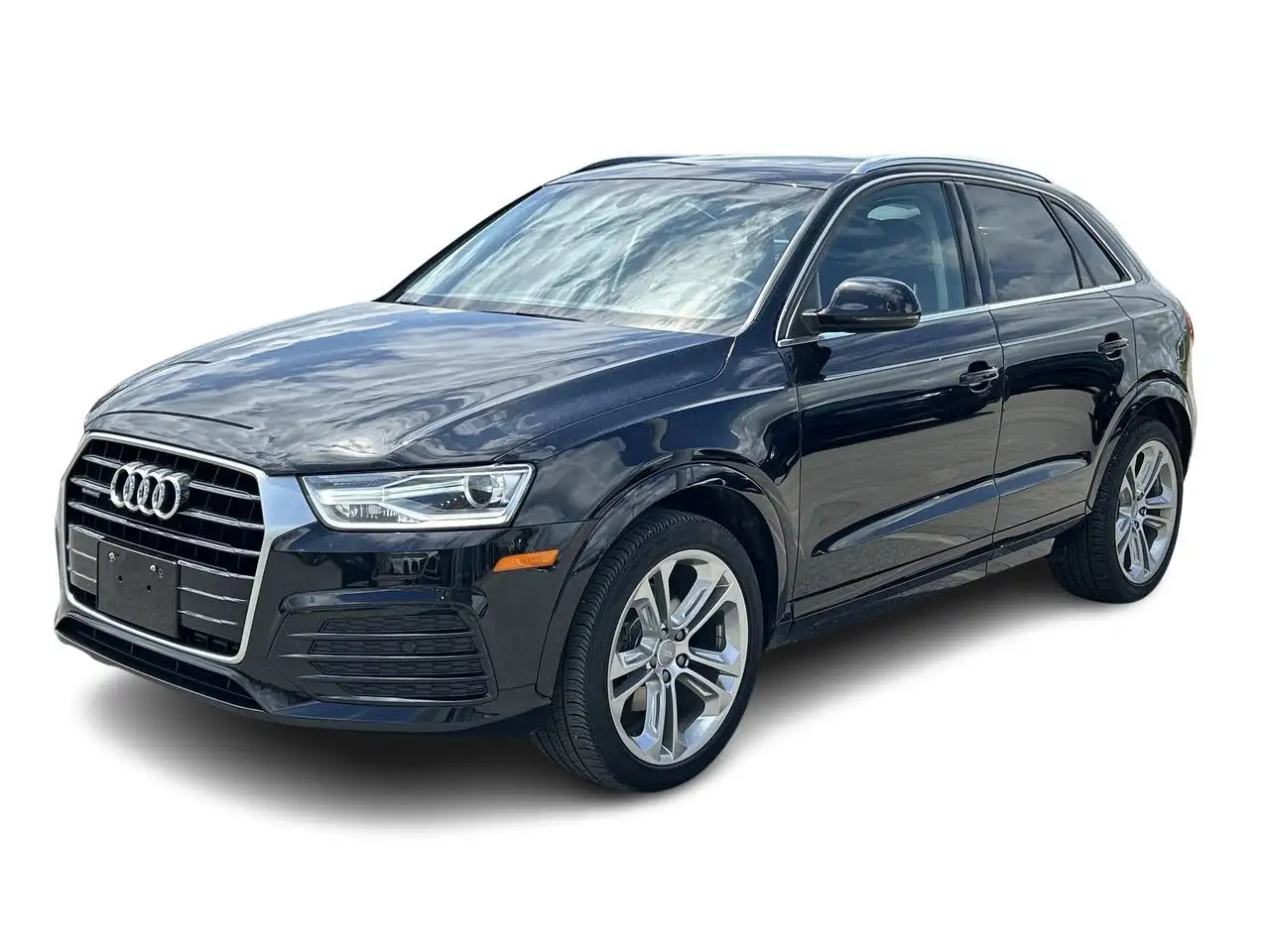 Audi Q3 photo Audi Q3