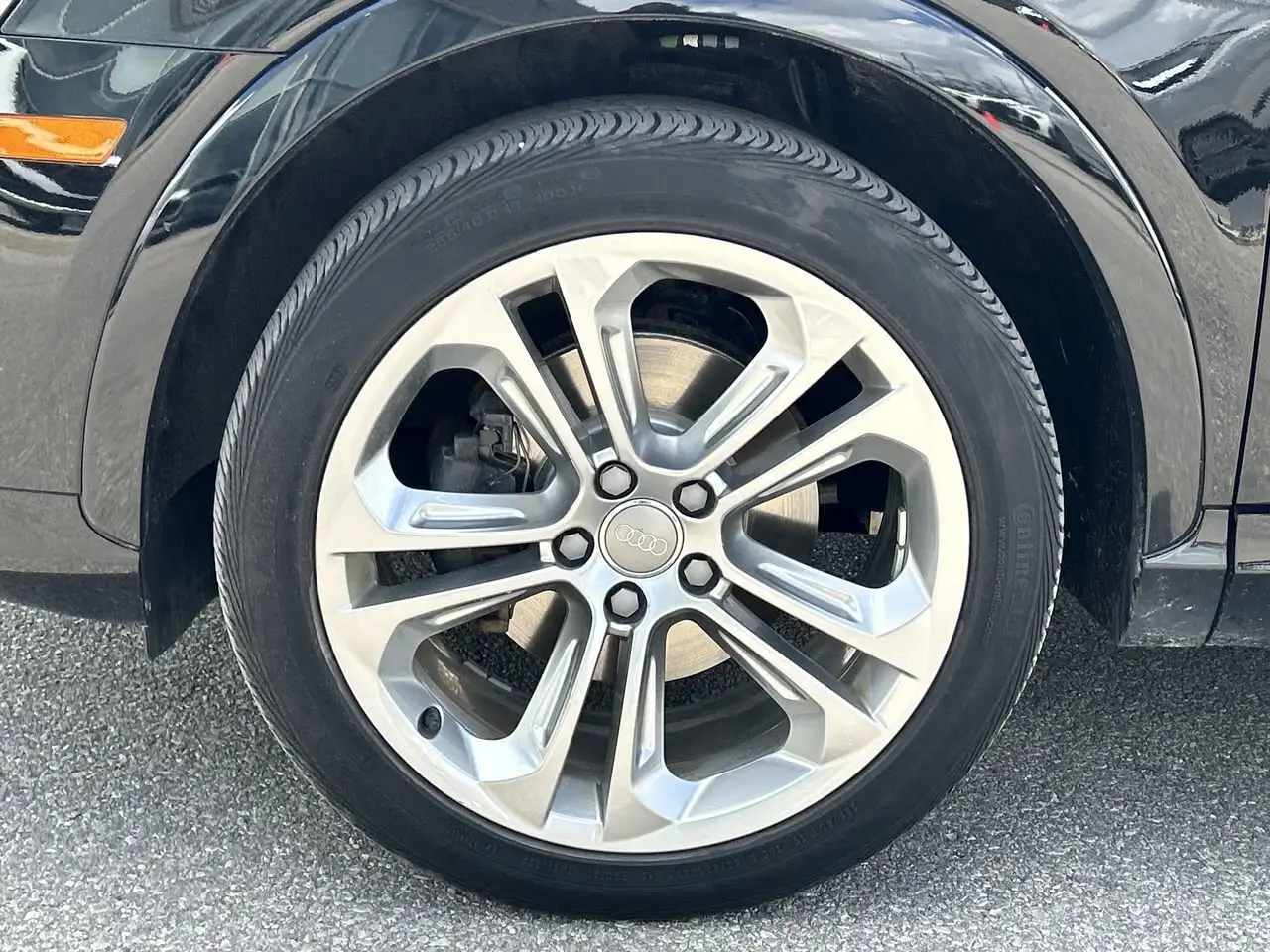 Audi Q3 photo Audi Q3