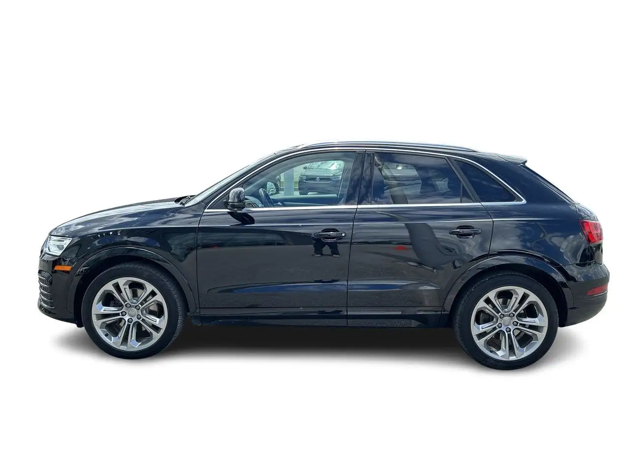Audi Q3 photo Audi Q3