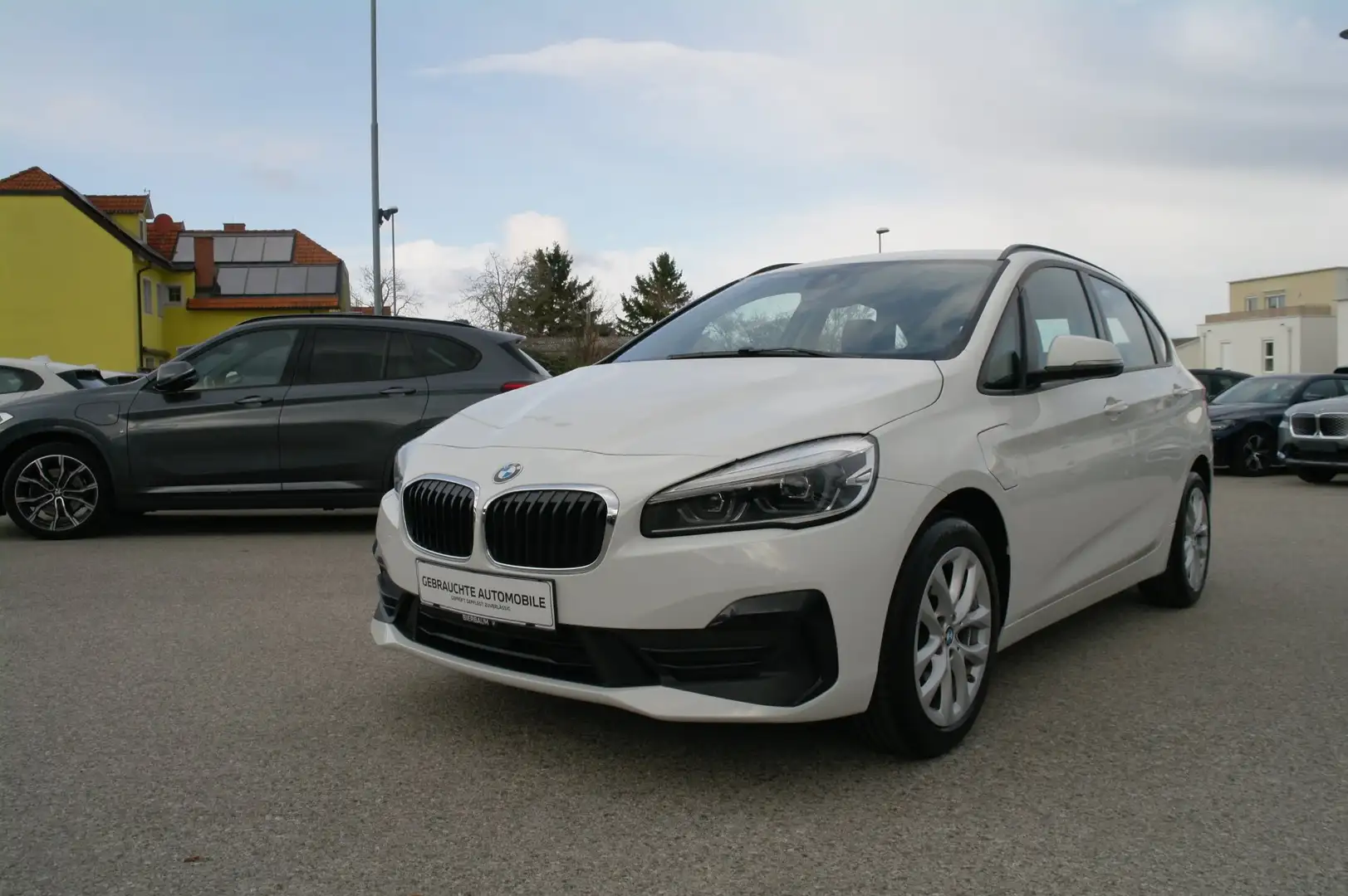 BMW 225 xe Weiß - 1