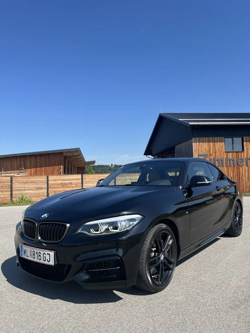 BMW 240 M240i Coupé xDrive Aut. Schwarz - 1