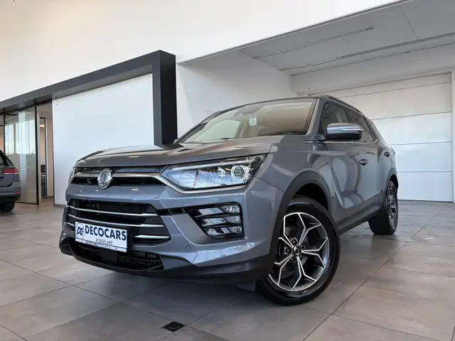 SsangYong Korando Apple Carplay - Android Auto / Zetelverwarming / Camera / Trekhaak /