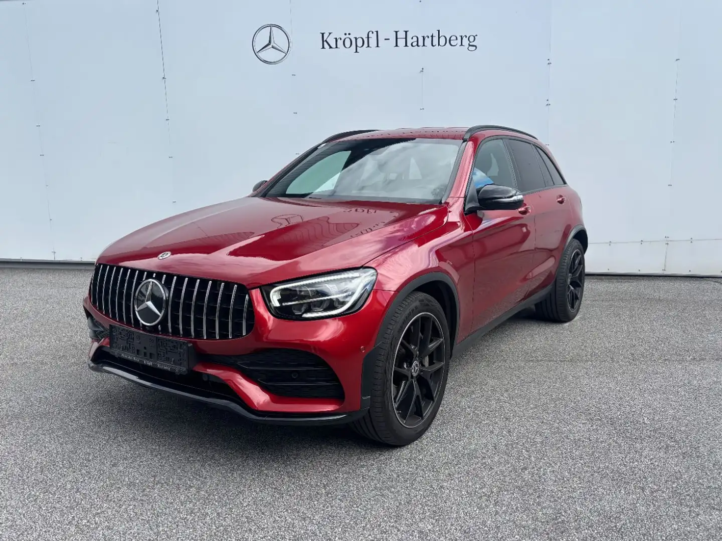 Mercedes-Benz GLC 200 d 4MATIC AMG RKam Klima Shz Ambi eHeck Rot - 2