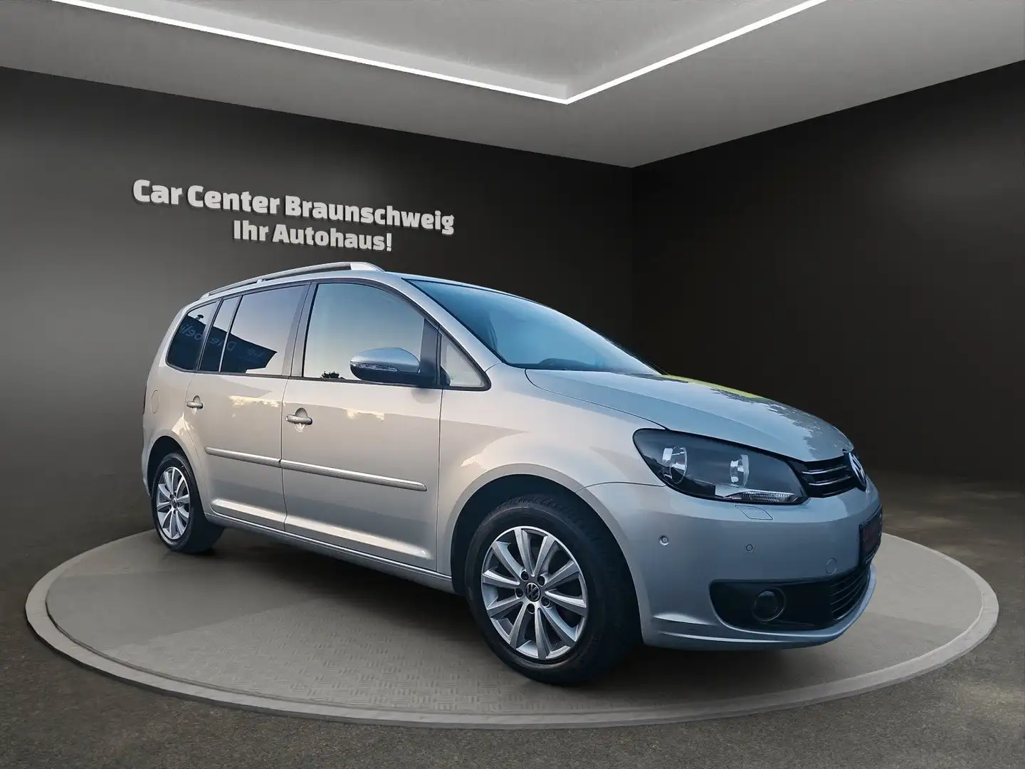 Volkswagen Touran 1.6 TDI DSG Highline+Navi+AHK+PDC+Kamera Ezüst - 2