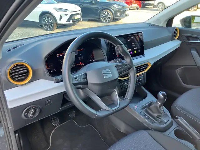 Seat Ibiza view 10