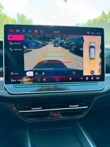 Volkswagen Passat view 12