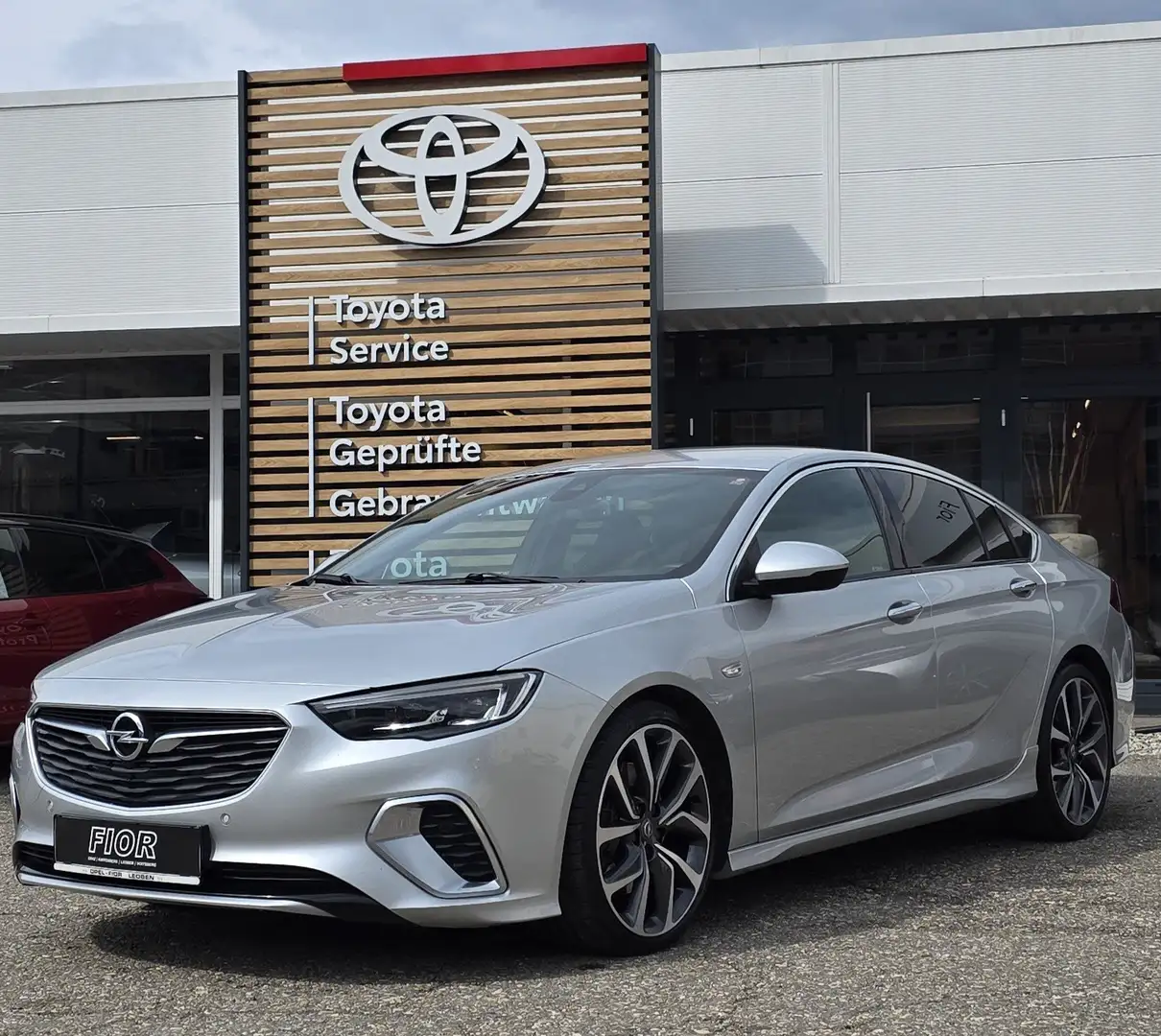 Opel Insignia B Grand Sport GSi 4x4 Silber - 1