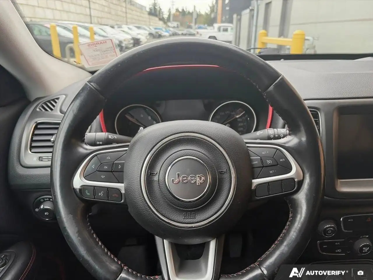Jeep Compass снимка Jeep Compass