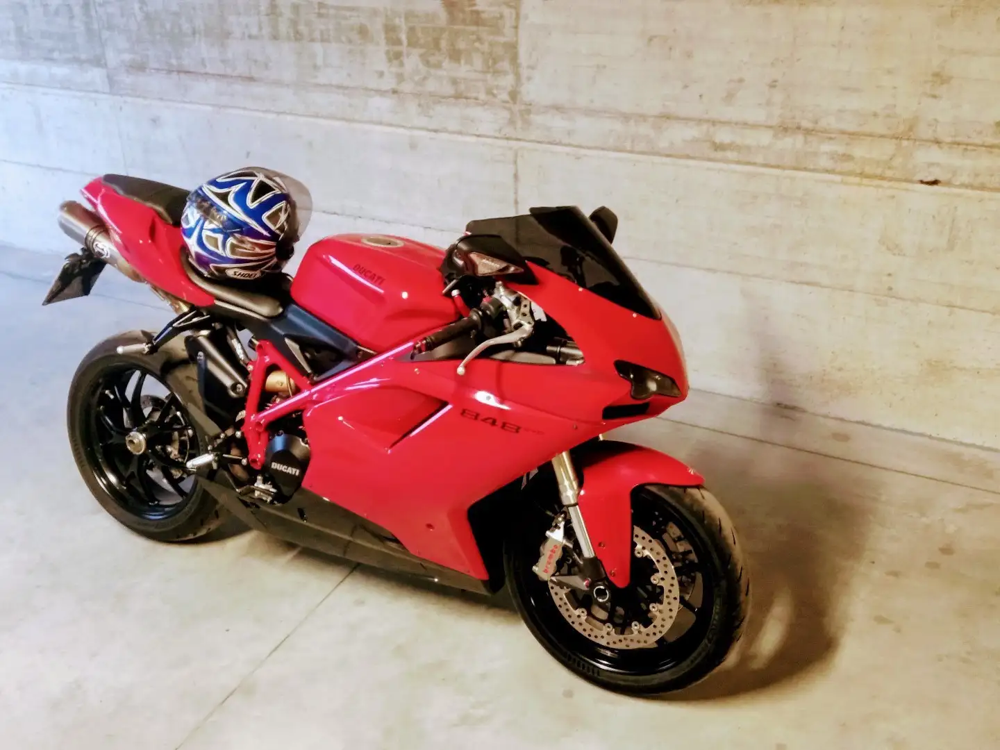Ducati 848 Червоний - 2