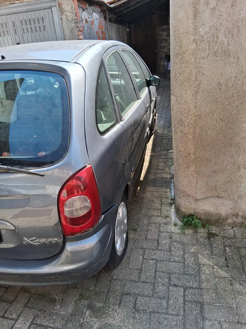 Citroen Xsara Picasso 6 Gris - 1