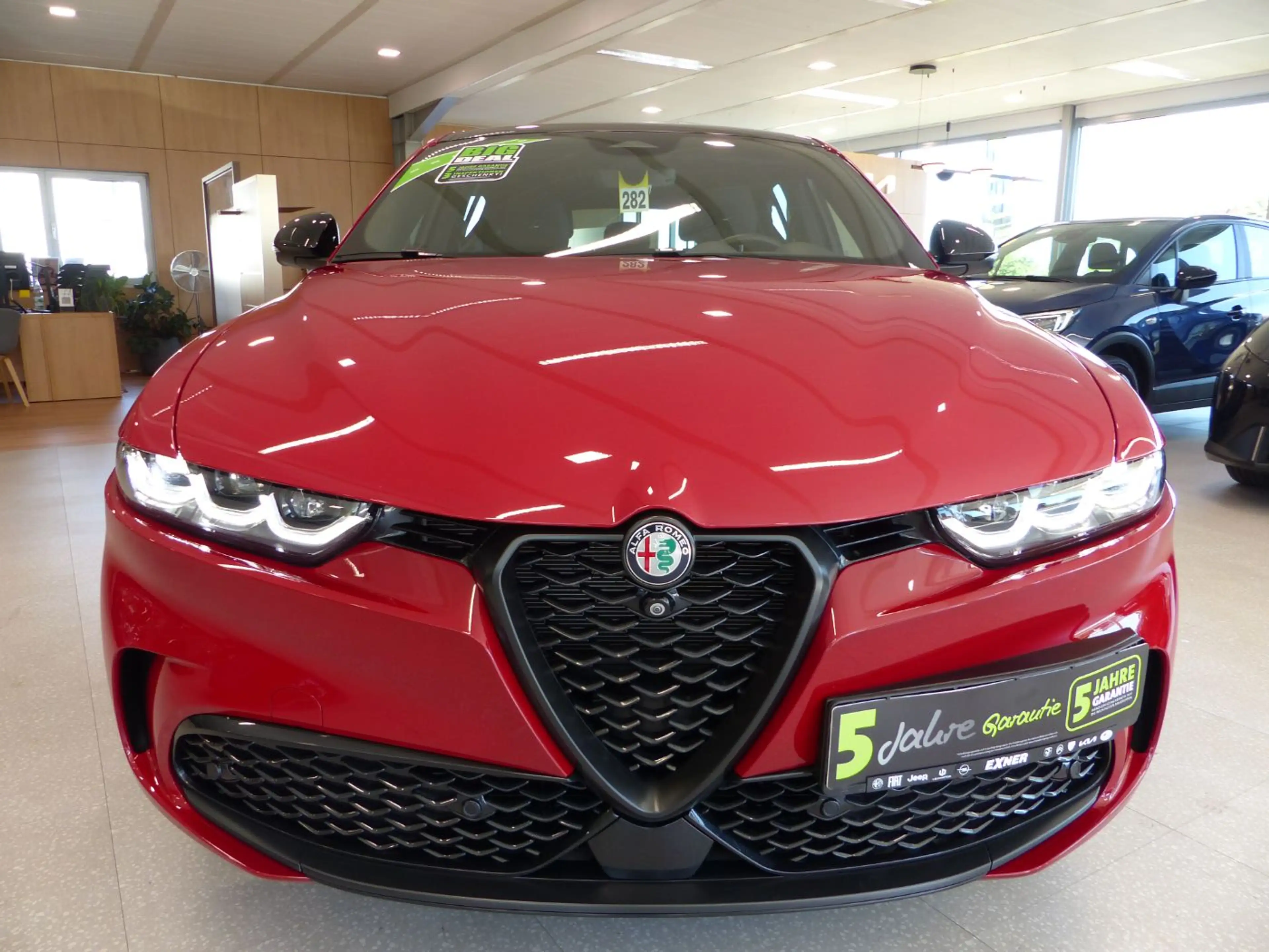 Alfa Romeo Tonale 1.5 Mild Hybrid TRIBUTO ITALIANO ACC+LED — photo 4