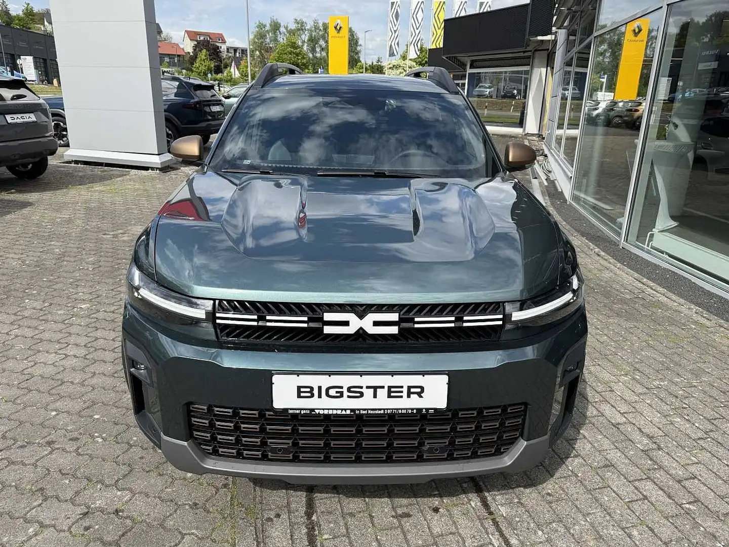 Dacia Bigster Extreme MH TCe 130 4x4 el.Heckl. SHZ 360° Glasdach Grün - 2