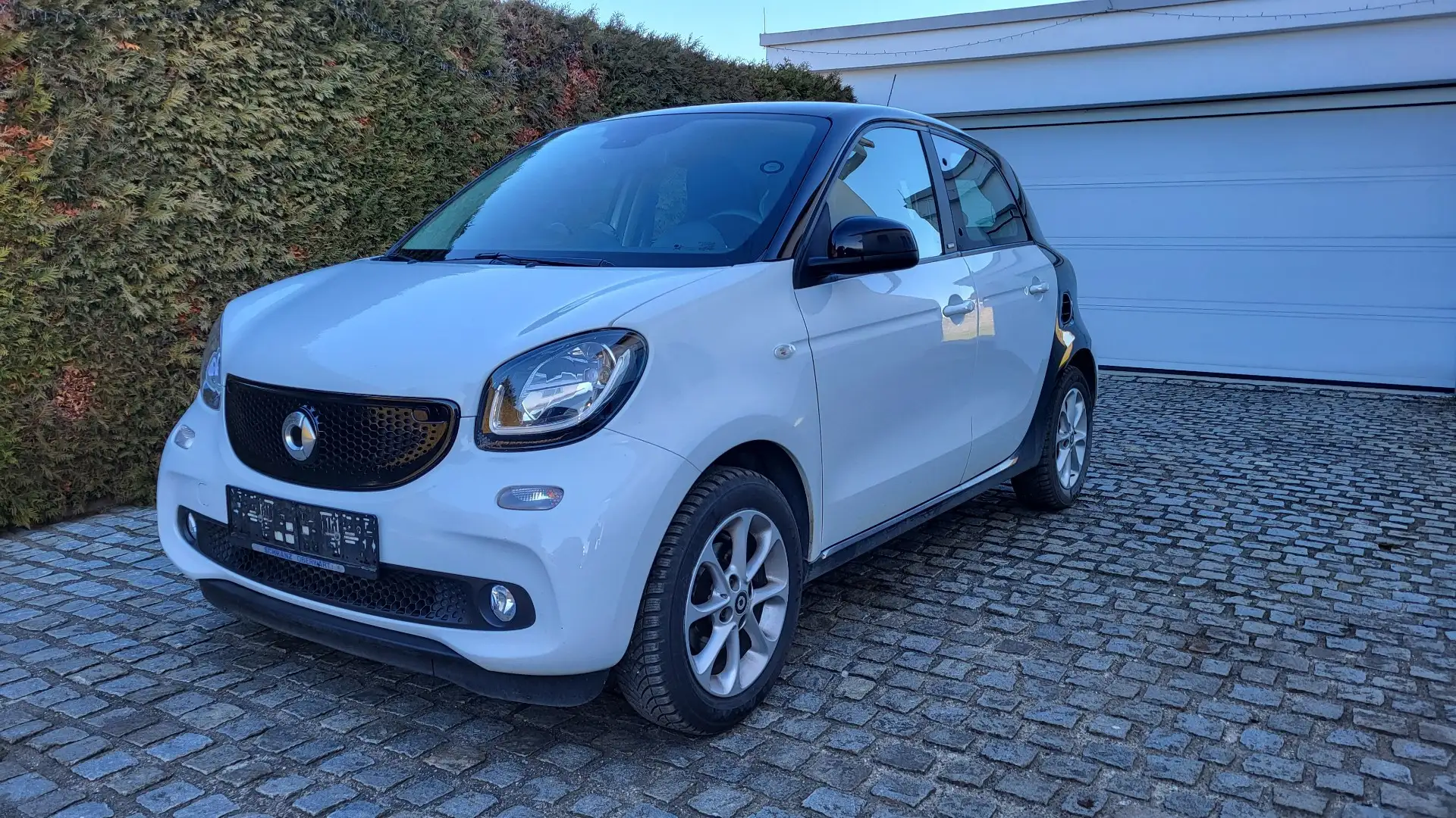 smart forFour Weiß - 1