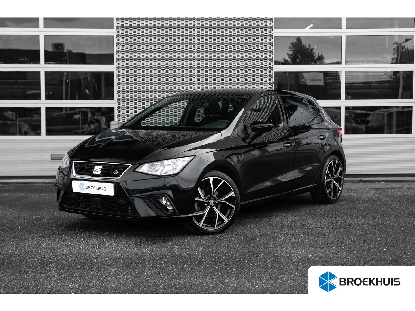 SEAT Ibiza 1.0 TSI 115pk DSG FR Business Intense | Achteruitr Noir - 1