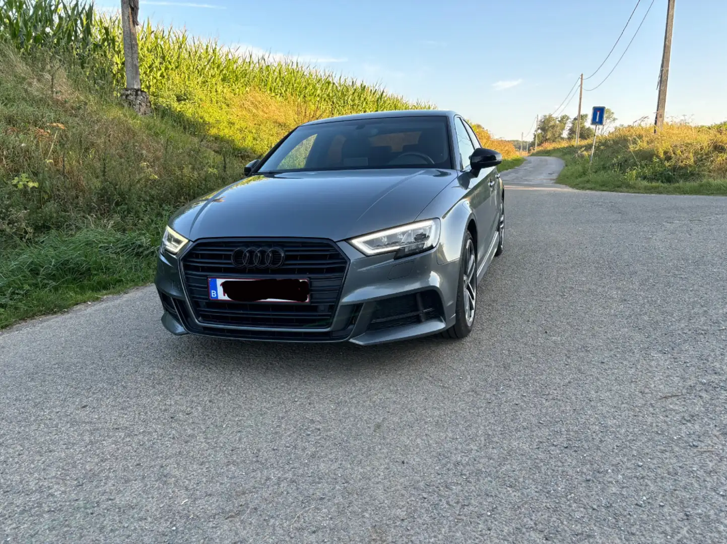 Audi A3 S-Line Sedan 1.6 TDi S tronic - 1