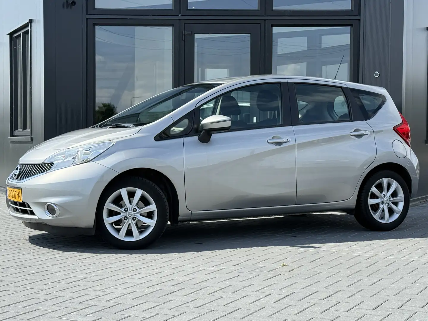 Nissan Note 1.2 DIG-S Acenta Airco | Cruise | Bluetooth | Nwe Grijs - 1