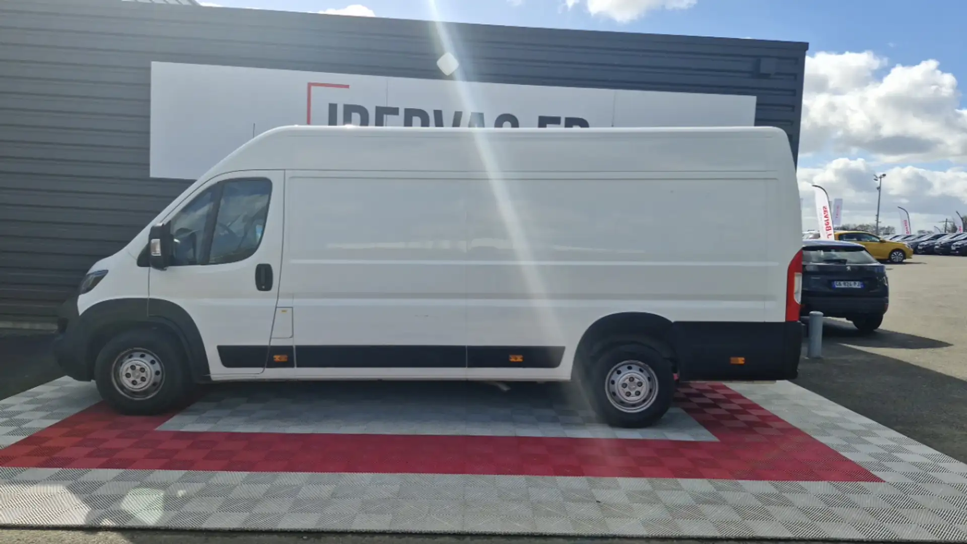 Peugeot Boxer TOLE 435 L4H2 BLUEHDI 140 SS ASPHALT Blanc - 2