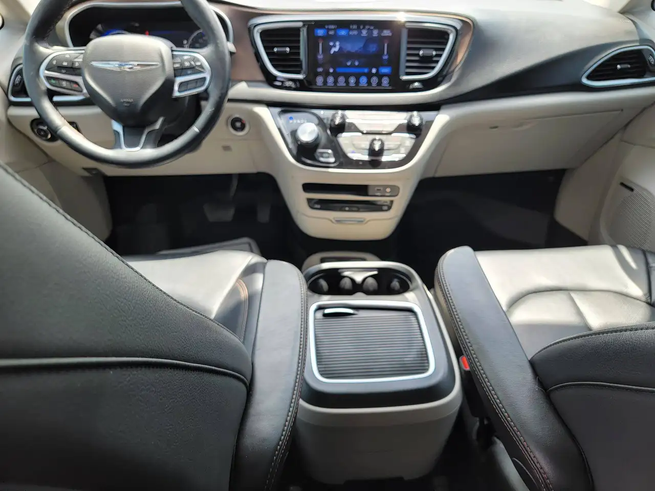 Chrysler Pacifica fotografie Chrysler Pacifica