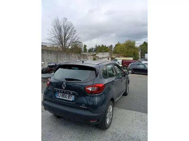 Renault Captur view 13