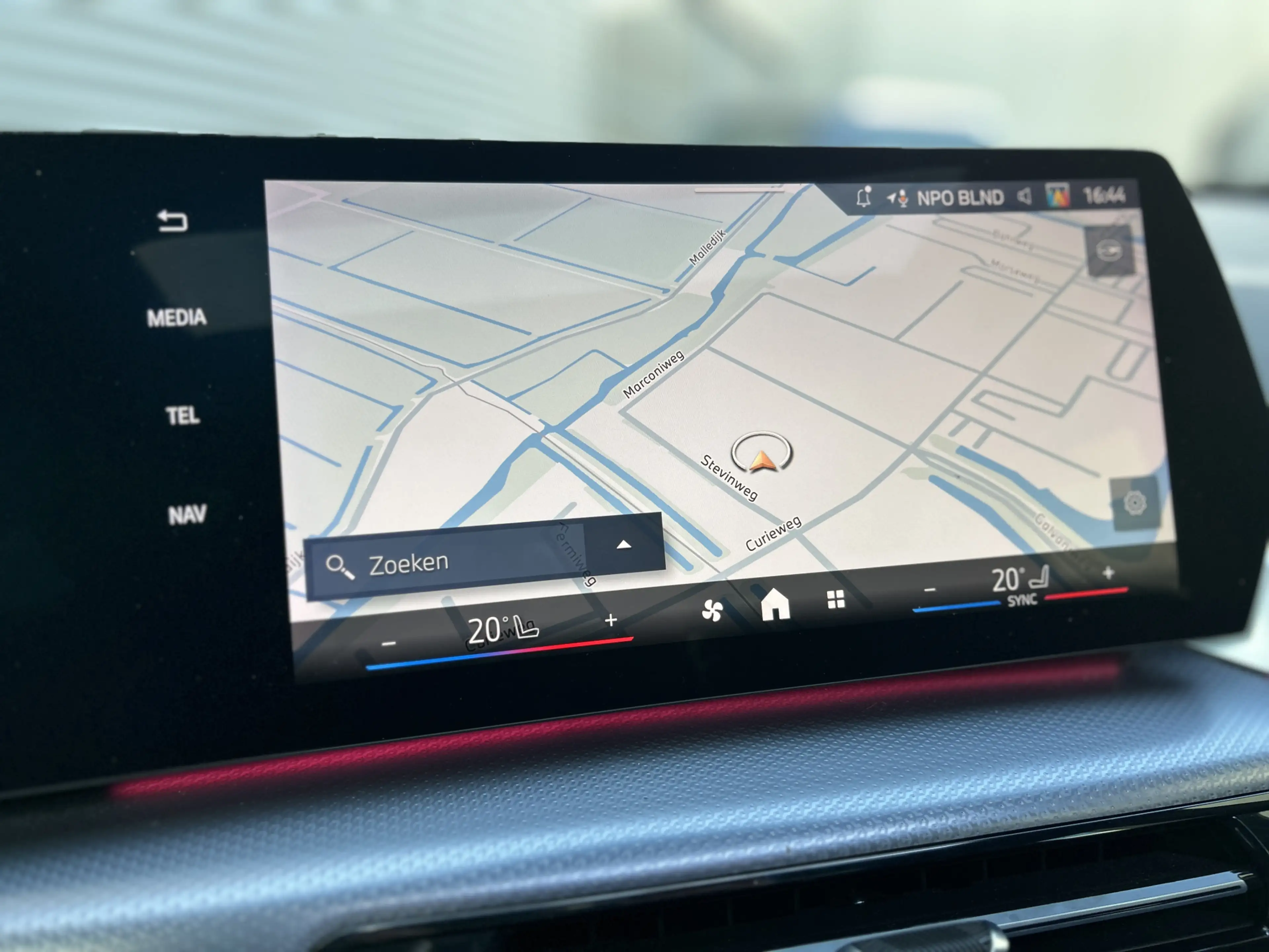 BMW X1 sDrive18i M Sport | Panoramadak | Adaptief M-onder — photo 15