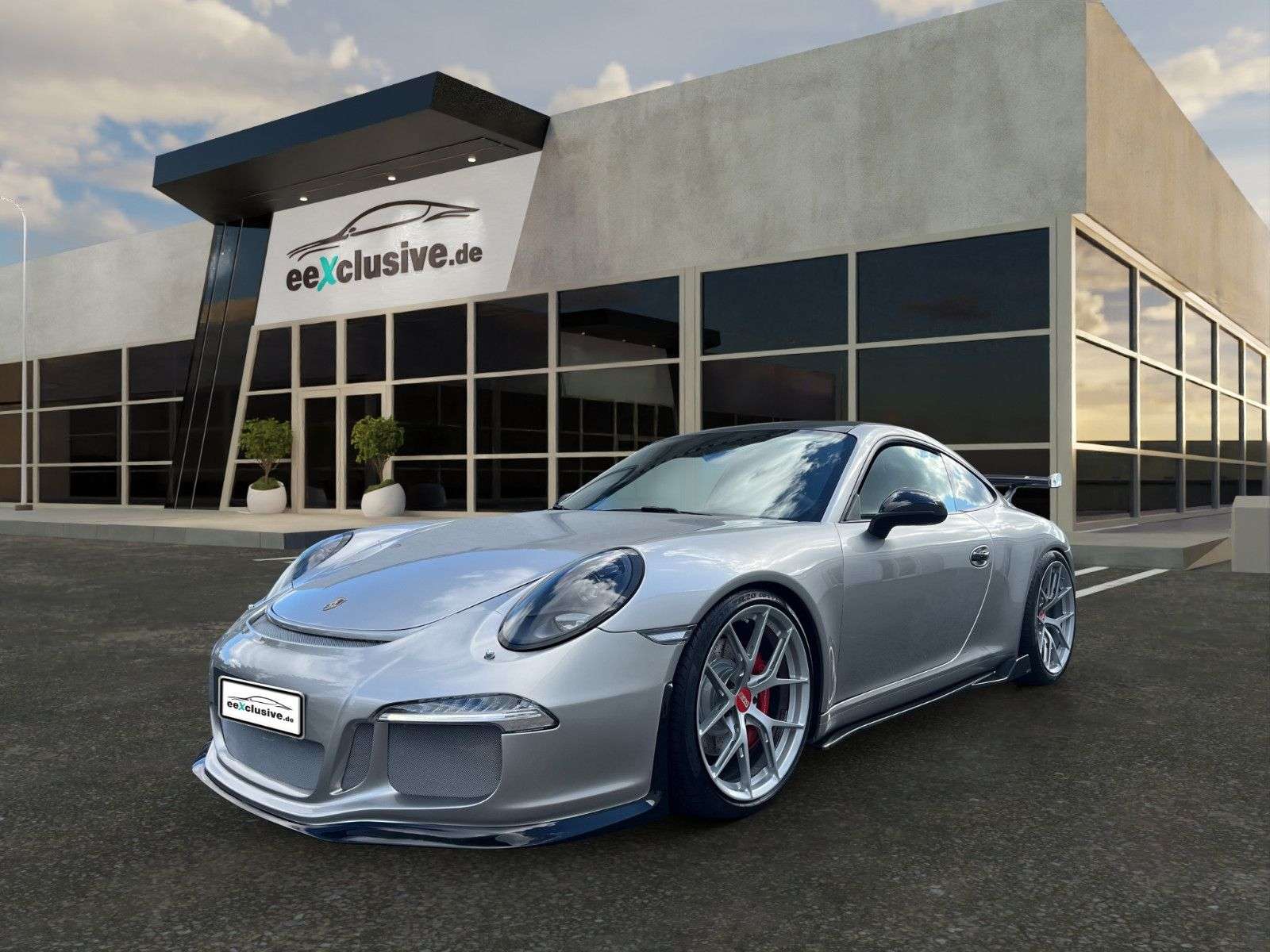 Second hand Porsche 911 