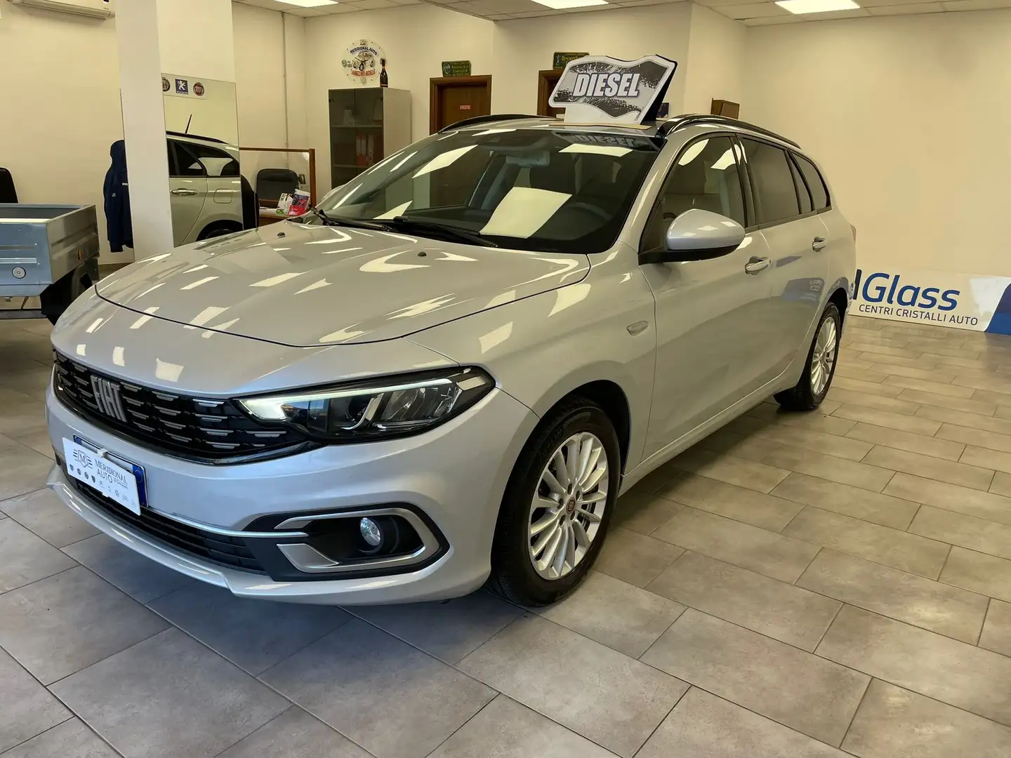 Fiat Tipo SW 1.6 mjt LOUNGE Argento - 2