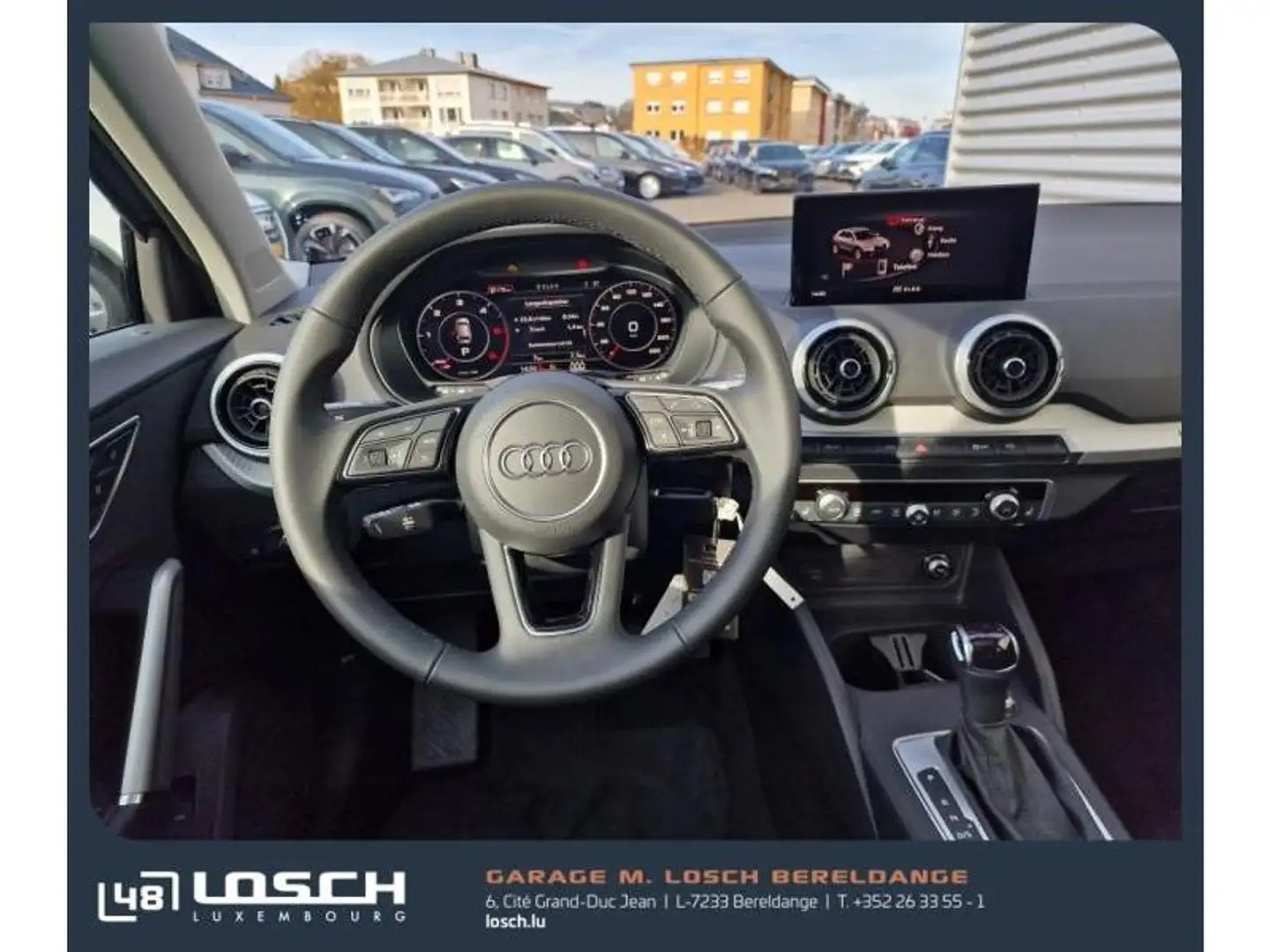 Audi Q2 advanced Gris - 2
