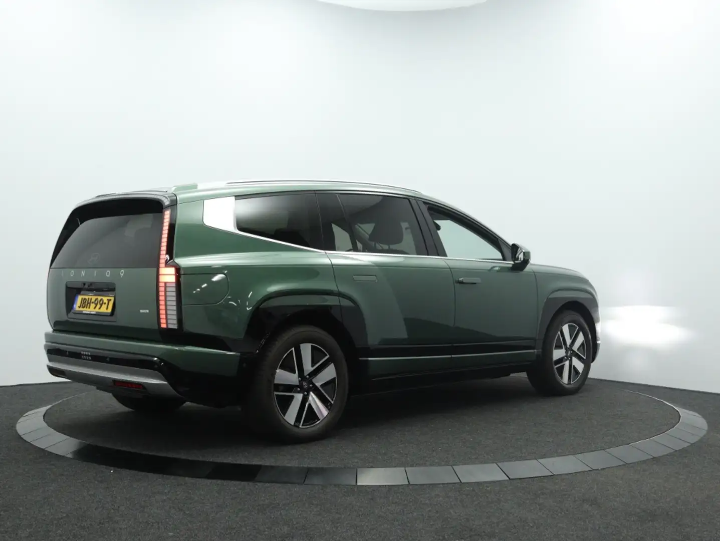 Hyundai IONIQ 9 Connect+ 7-persoons 110 kWh | Panoramadak | Leder Zelená - 2