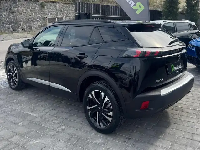 Peugeot 2008 view 15