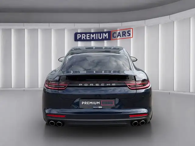 Porsche Panamera view 4