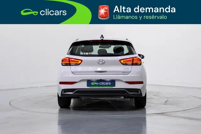 Hyundai I30 view 4