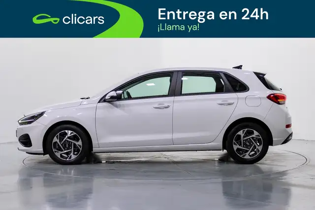 Hyundai I30 view 8