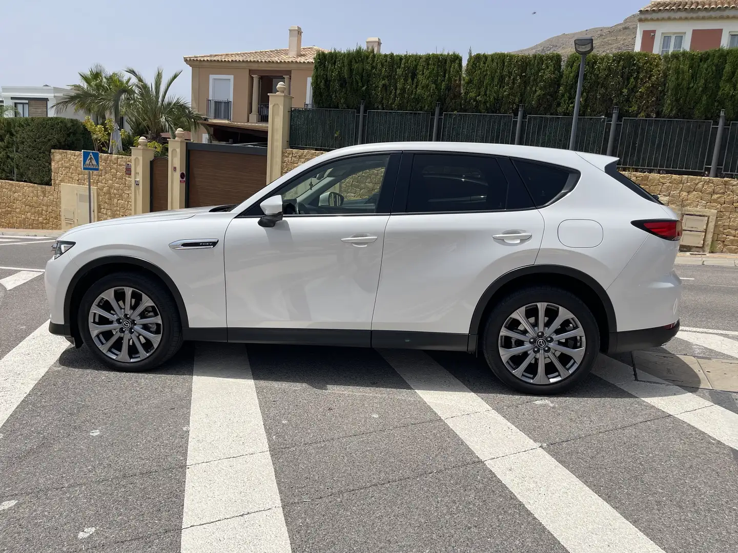 Mazda CX-60 AWD PHEV Aut. EXCLUSIVE-LINE - 2