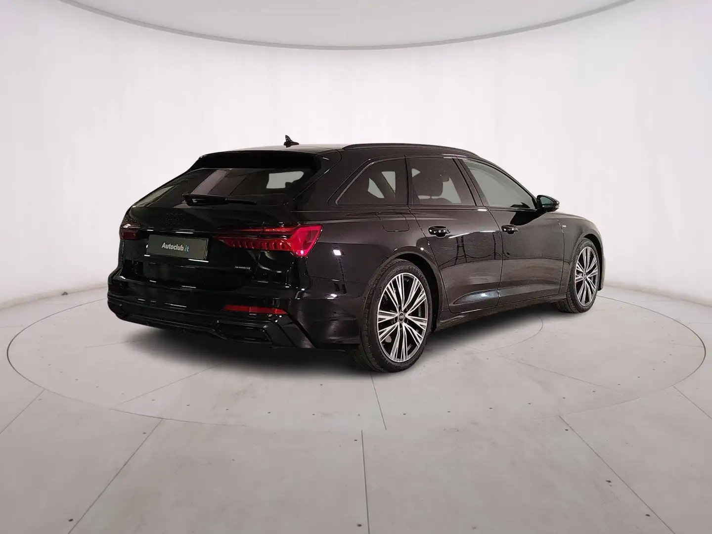 Audi A6 Avant 55 2.0 tfsi e S line plus quattro Schwarz - 2